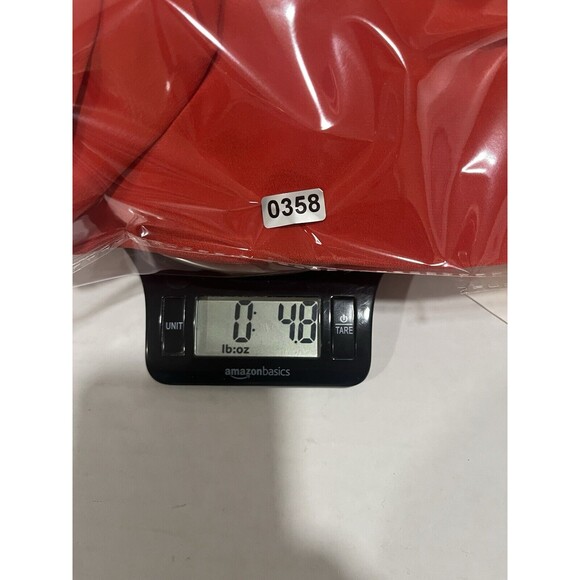 Banana Republic Women’s Red Silk Button Up Sz Small Luxury Classic Preppy Classy - Picture 9 of 9